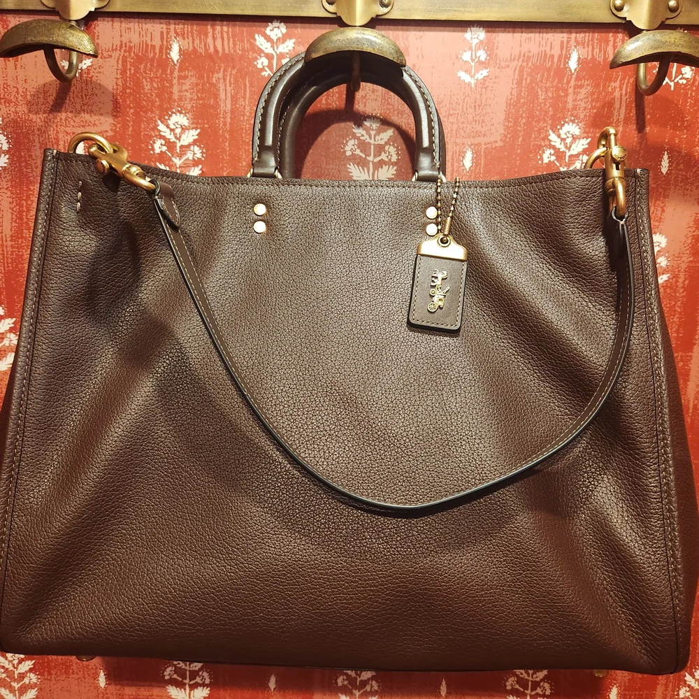 Coach Rouge 39 In Maple - Picture 2 of 9